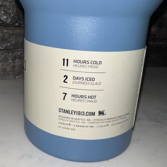 Stanley Blue Quencher H2.0 Tumbler - Picture 9 of 12